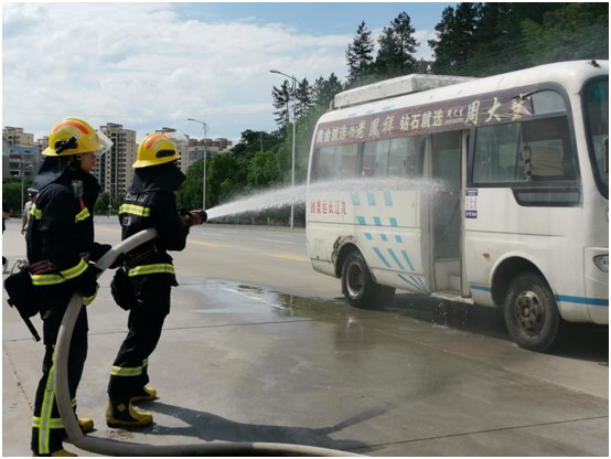 九江長運武寧公司開展客運車輛事故應急演練