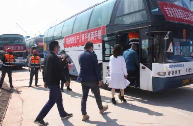 吉安長運(yùn)多措并舉 搶占包車市場