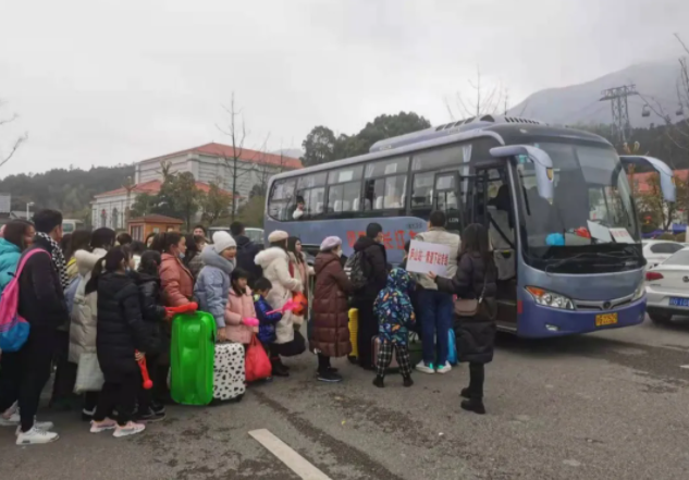 九江長運(yùn)：沙河公司多措并舉 為賞雪游客保駕護(hù)航