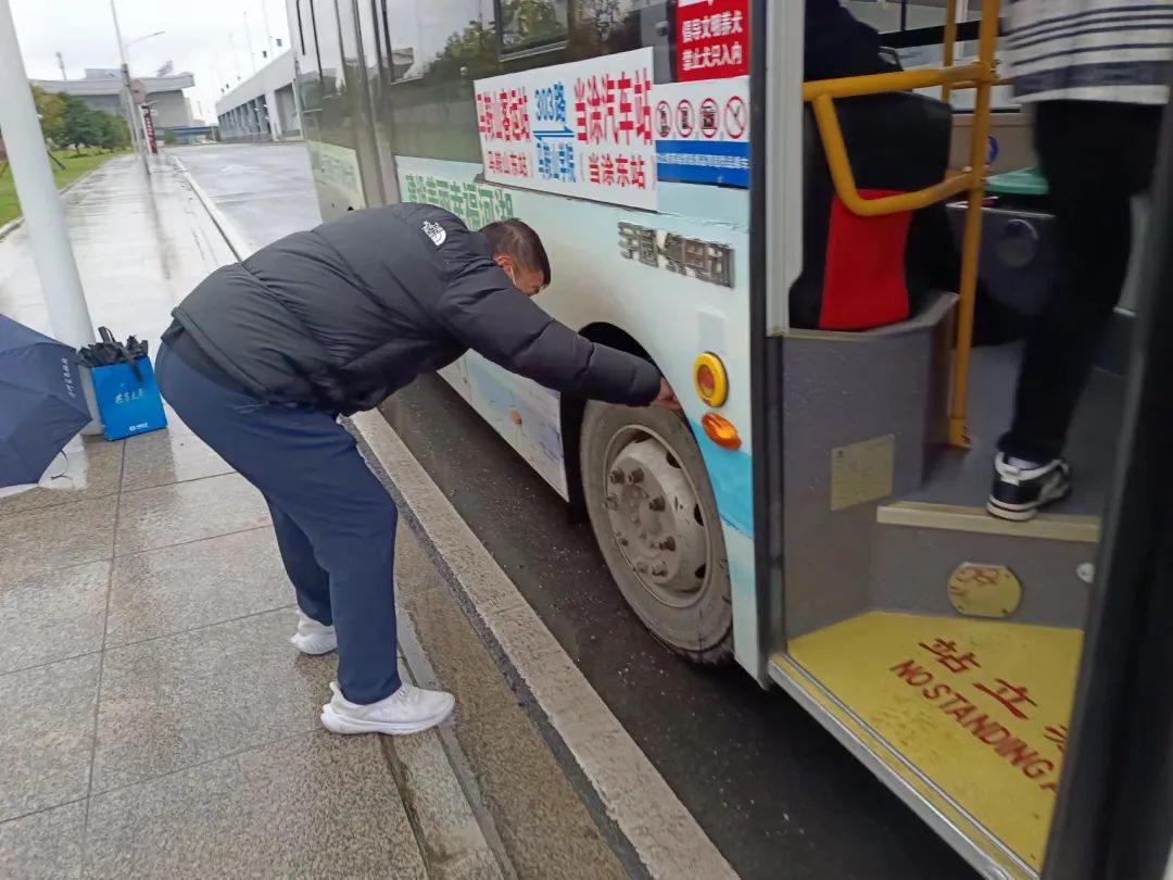 馬鞍山長客：多舉措應(yīng)對低溫雨雪天氣